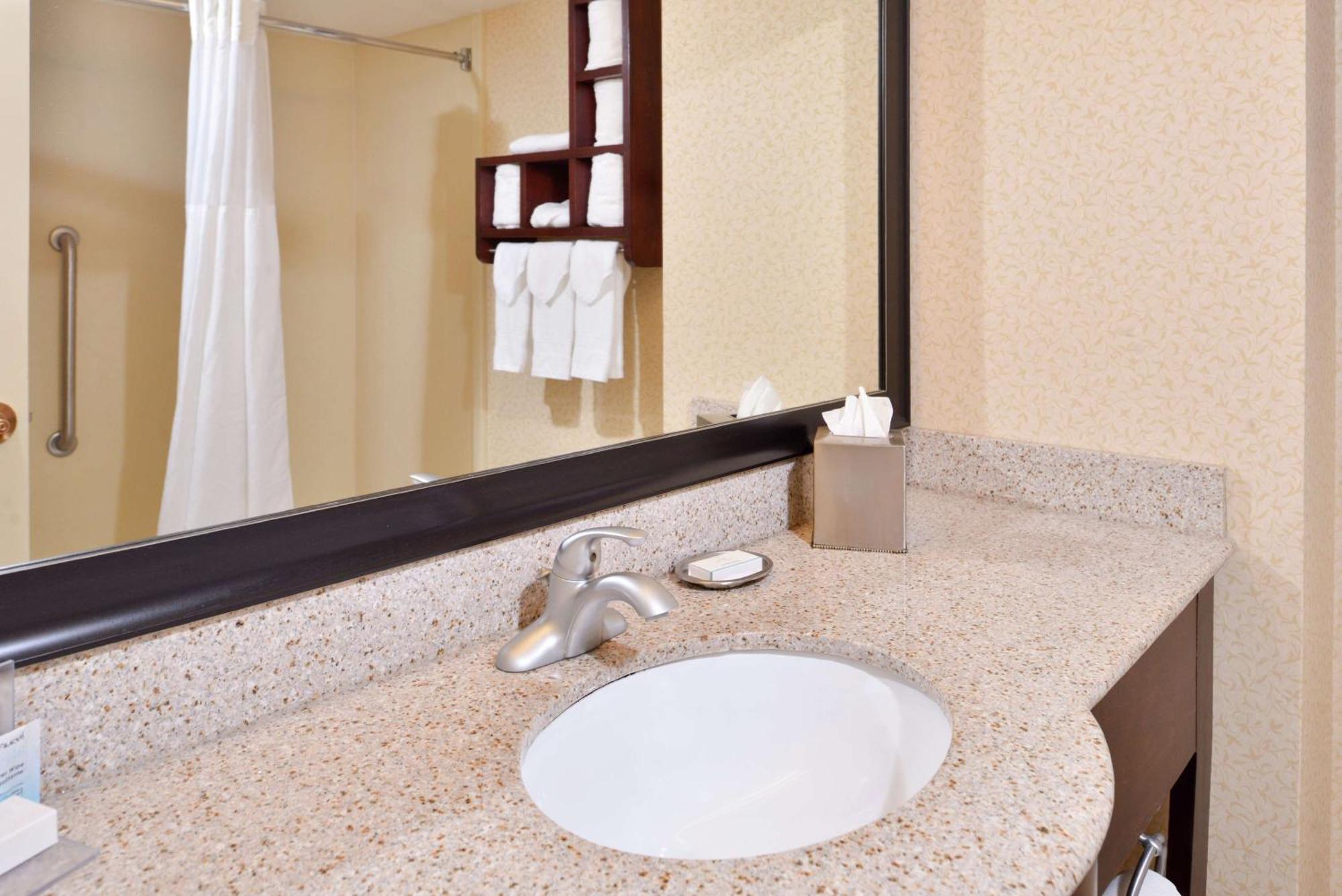 Hampton Inn Στόντον Εξωτερικό φωτογραφία